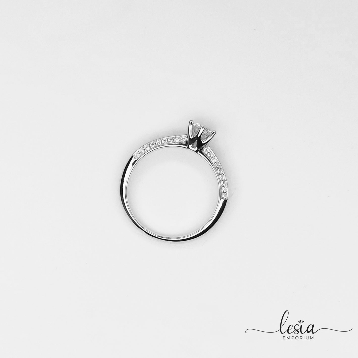 Solitaire Moissanite Ring (0.5 Carat)