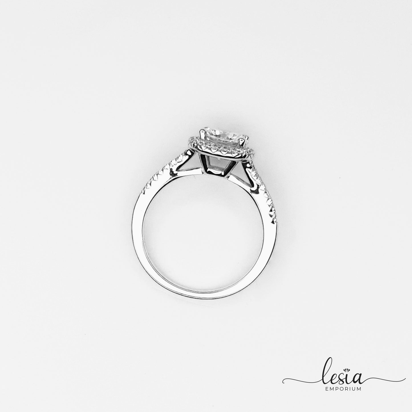 Solitaire Moissanite Ring (1.5 Carat)