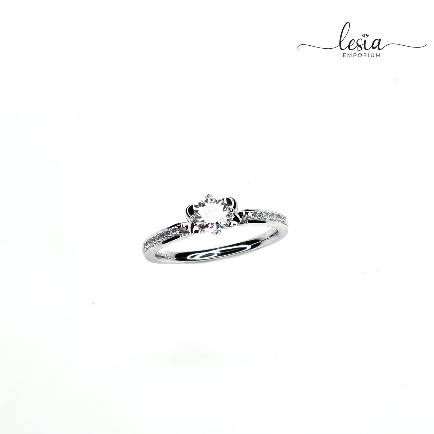 Solitaire Moissanite Ring (0.5 Carat)