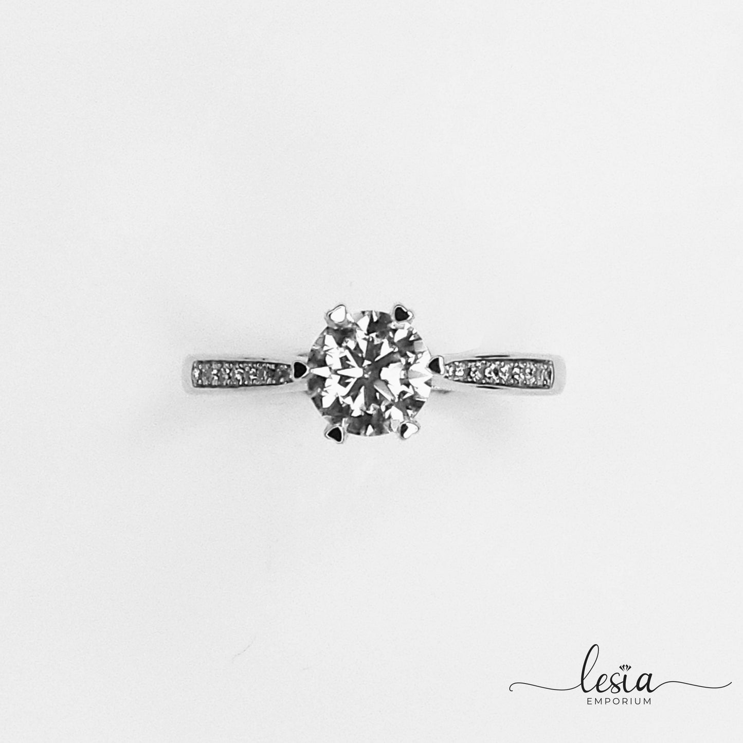 Solitaire Moissanite Ring (1 Carat)