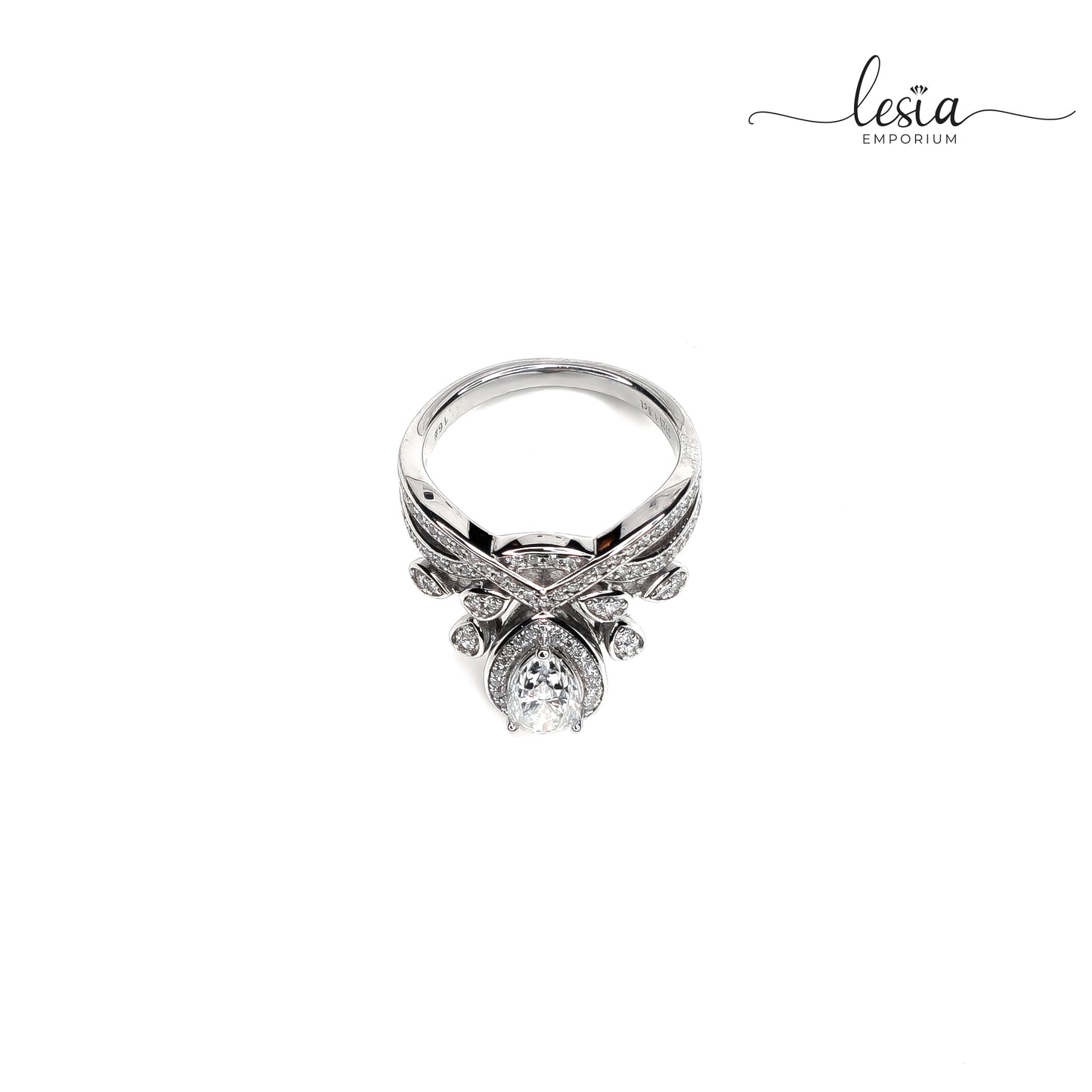 Solitaire Moissanite Ring (1 Carat)