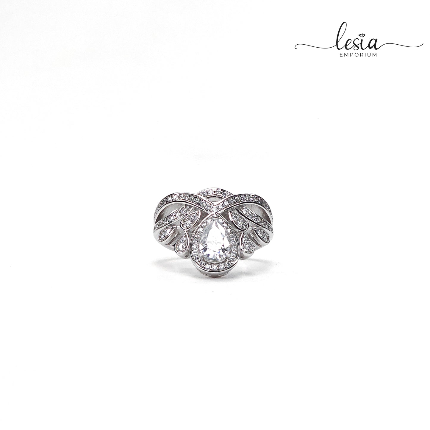 Solitaire Moissanite Ring (1 Carat)