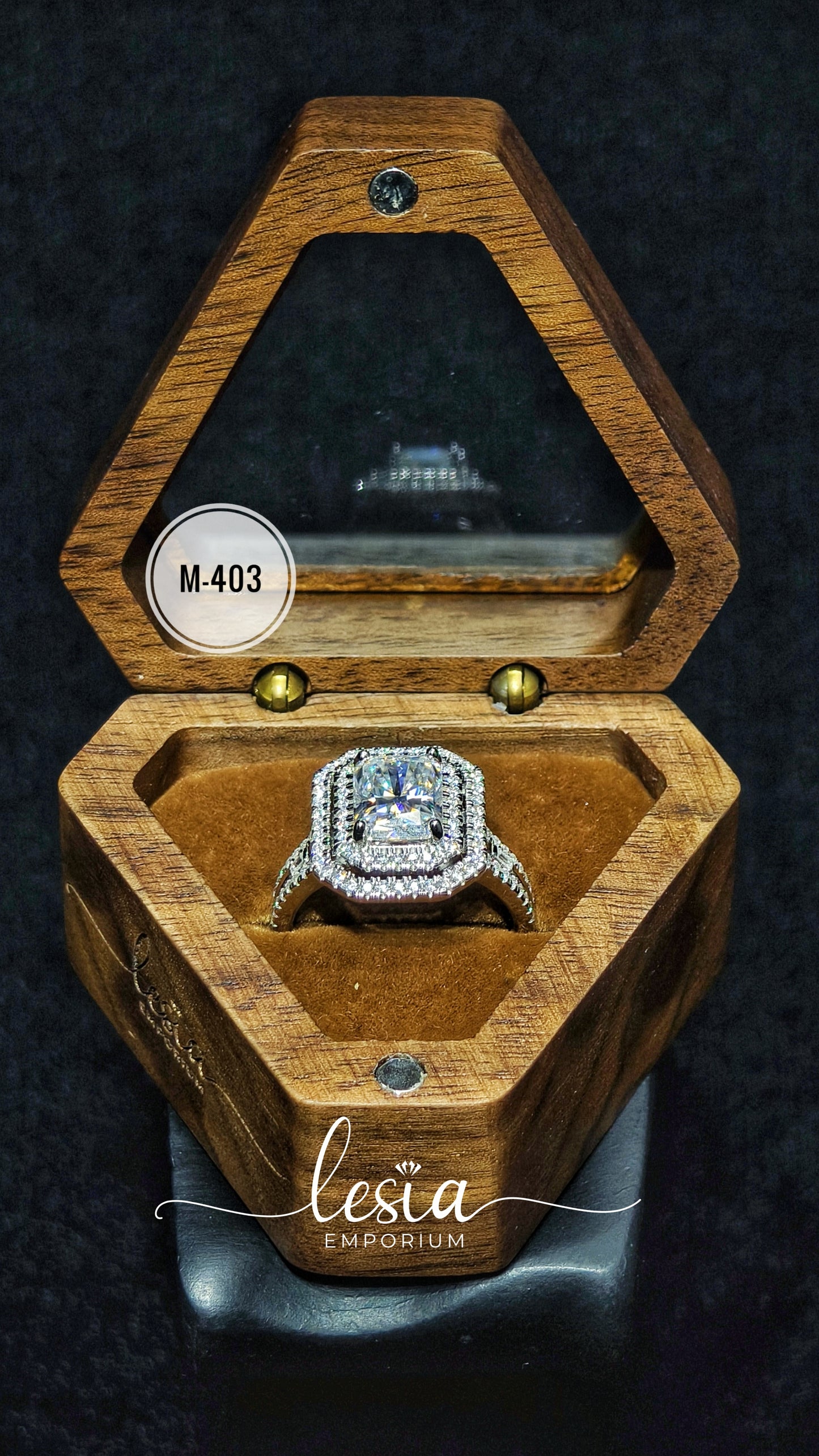 Solitaire Moissanite Ring (3 Carat)