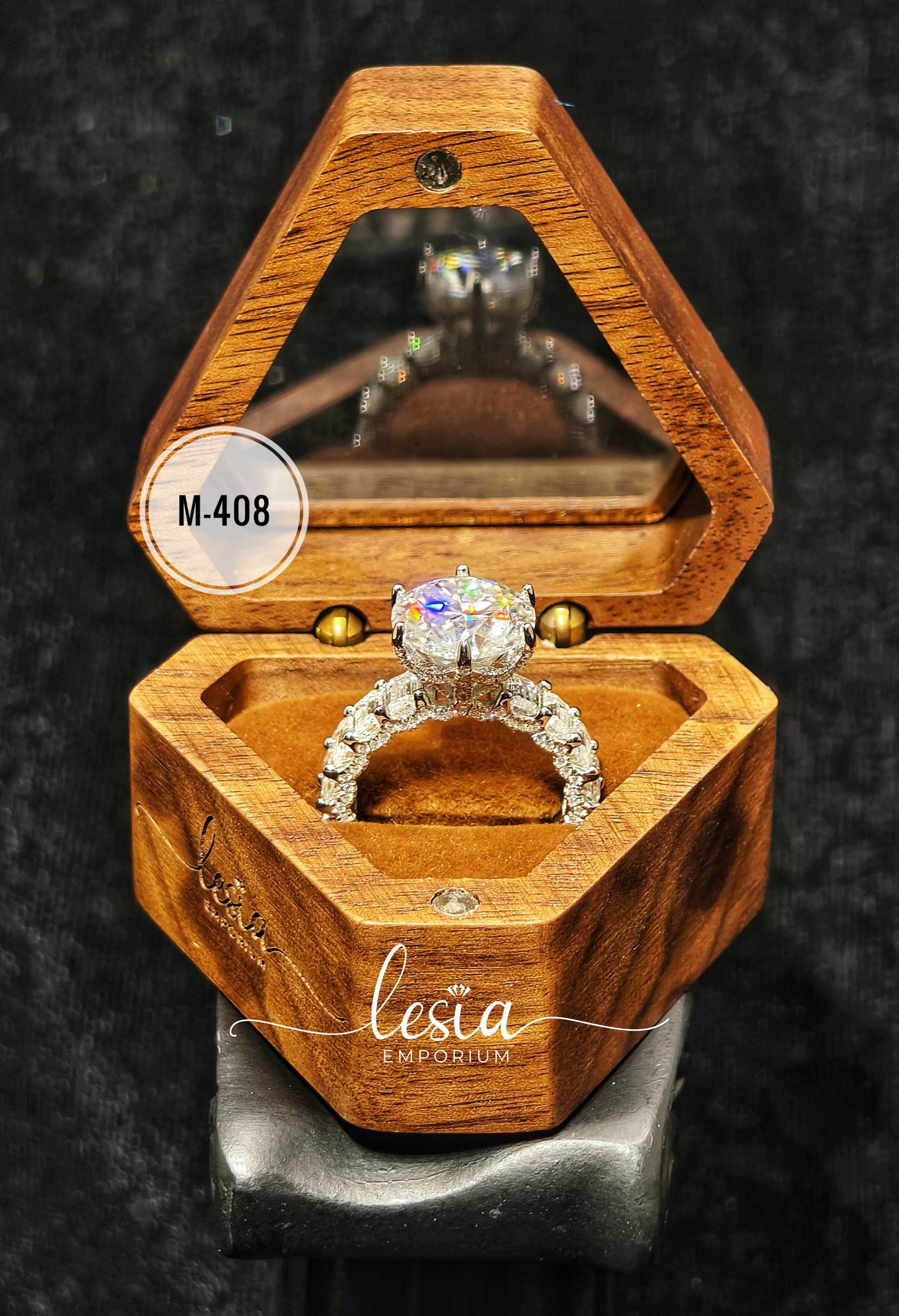 Solitaire Moissanite Ring (6 Carat)