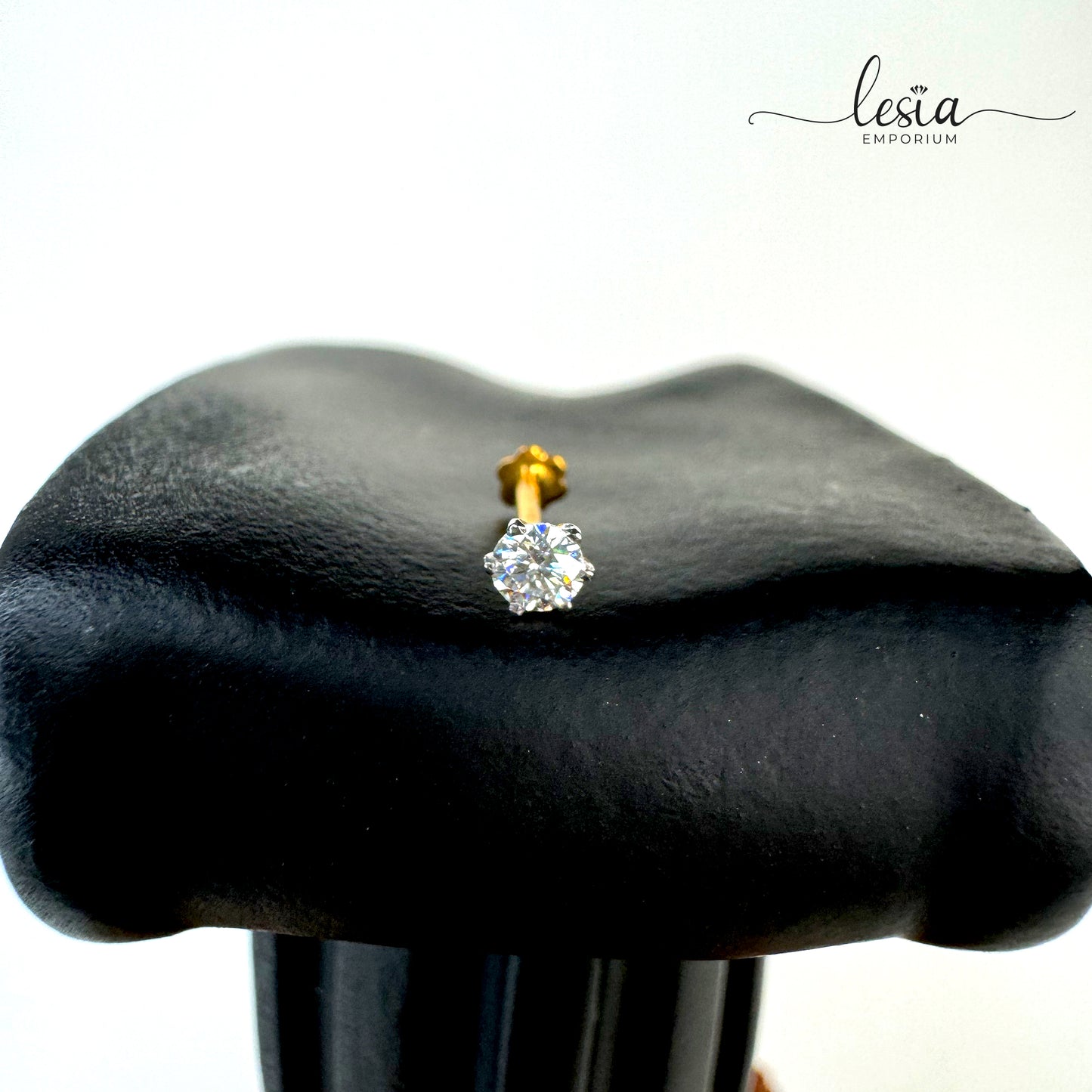 Solitaire Moissanite Nosepin (10 Cent)