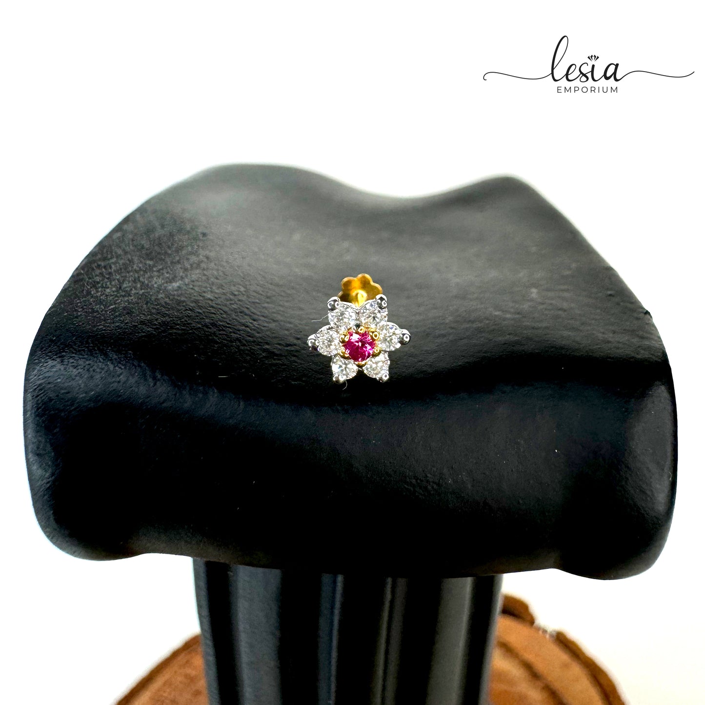 Pink Star Moissanite Nosepin (15 Cent)