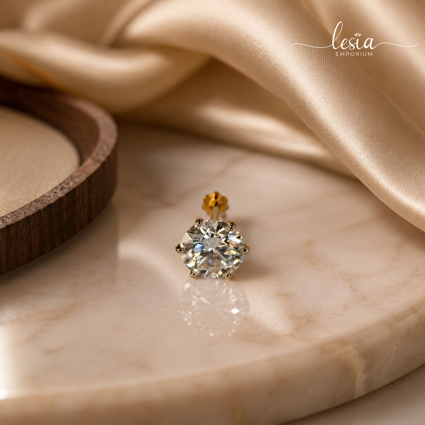 Solitaire Moissanite Nosepin (1 Carat)