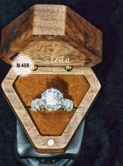 Solitaire Moissanite Ring (6 Carat)