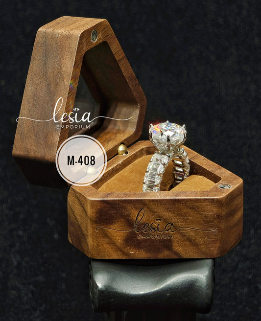 Solitaire Moissanite Ring (6 Carat)