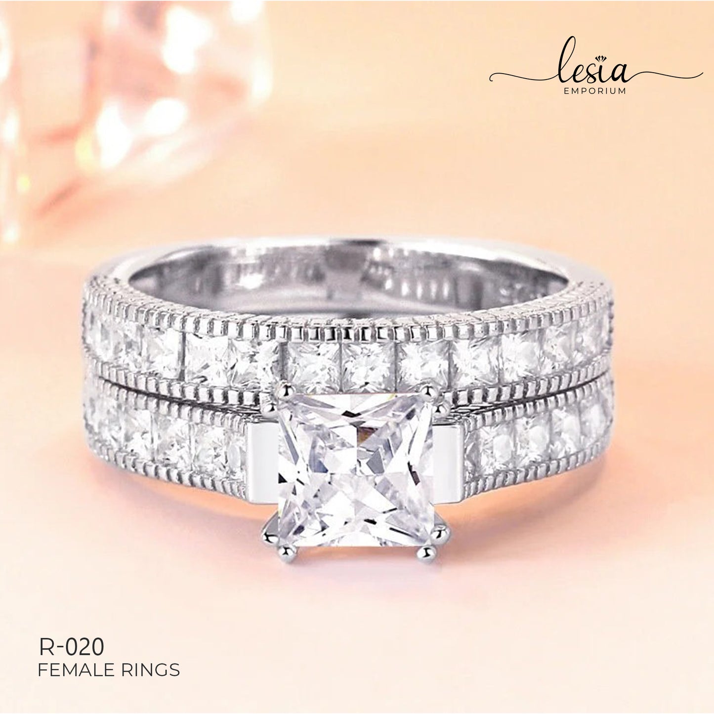 Solitaire Moissanite Ring (1 Carat)