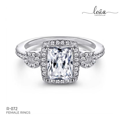 Solitaire Moissanite Ring (2 Carat)