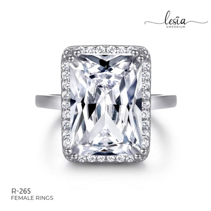 Solitaire Moissanite Ring (10 Carat)