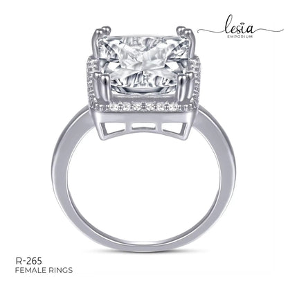 Solitaire Moissanite Ring (10 Carat)