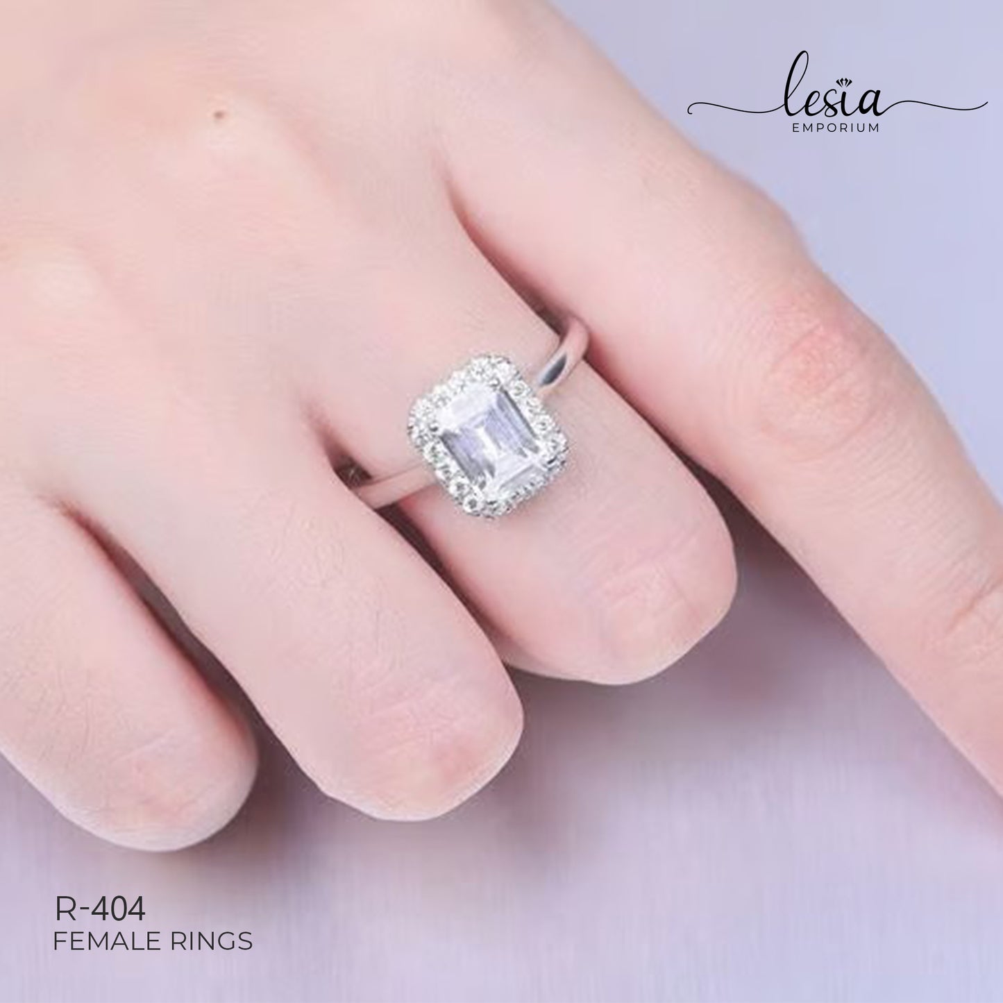 Solitaire Moissanite Ring (2 Carat)