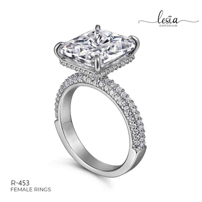 Solitaire Moissanite Ring (8 Carat)