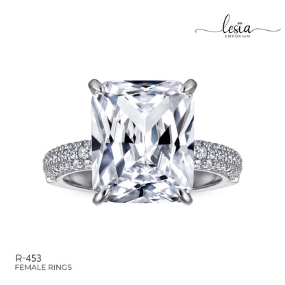 Solitaire Moissanite Ring (8 Carat)