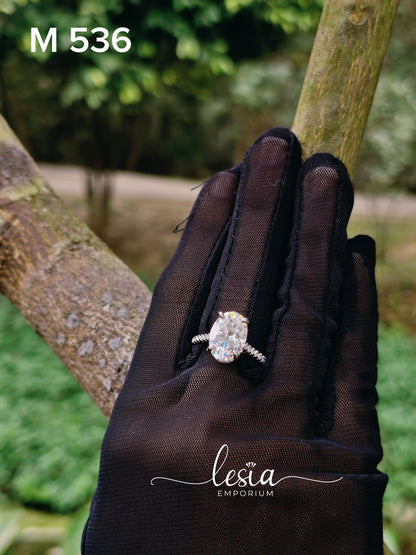 Solitaire Moissanite Ring (6 Carat)